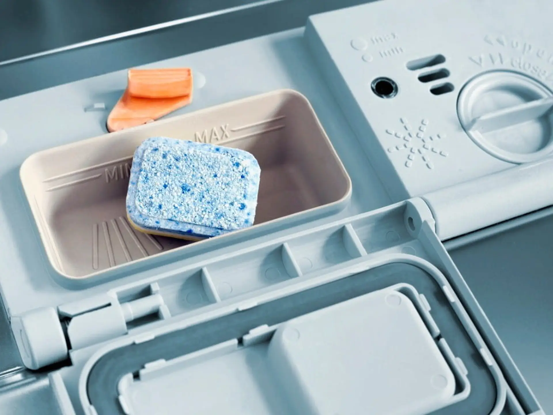automatic dishwashing detergent pod