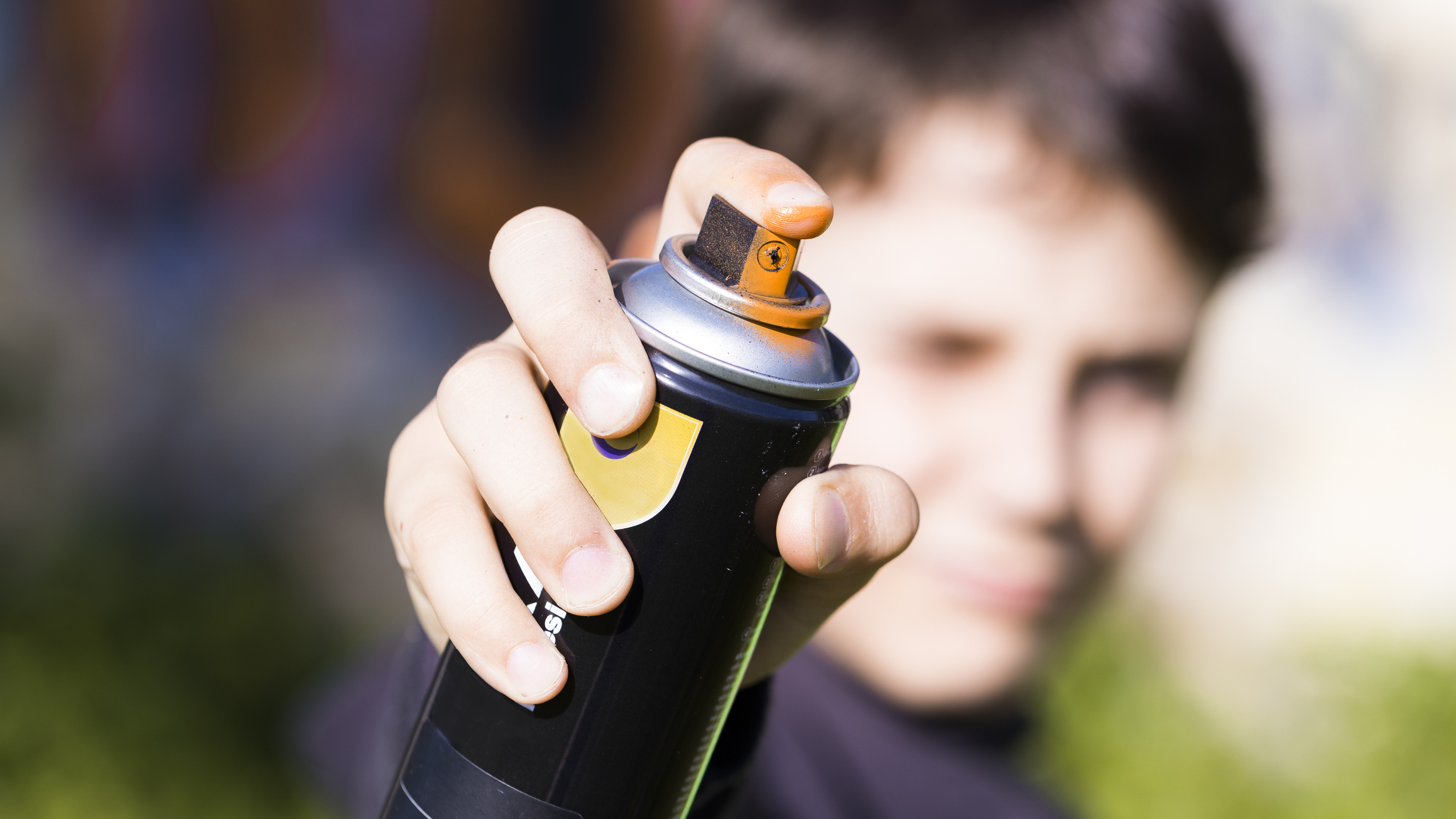 Inhalant abuse in teens | Poison Control