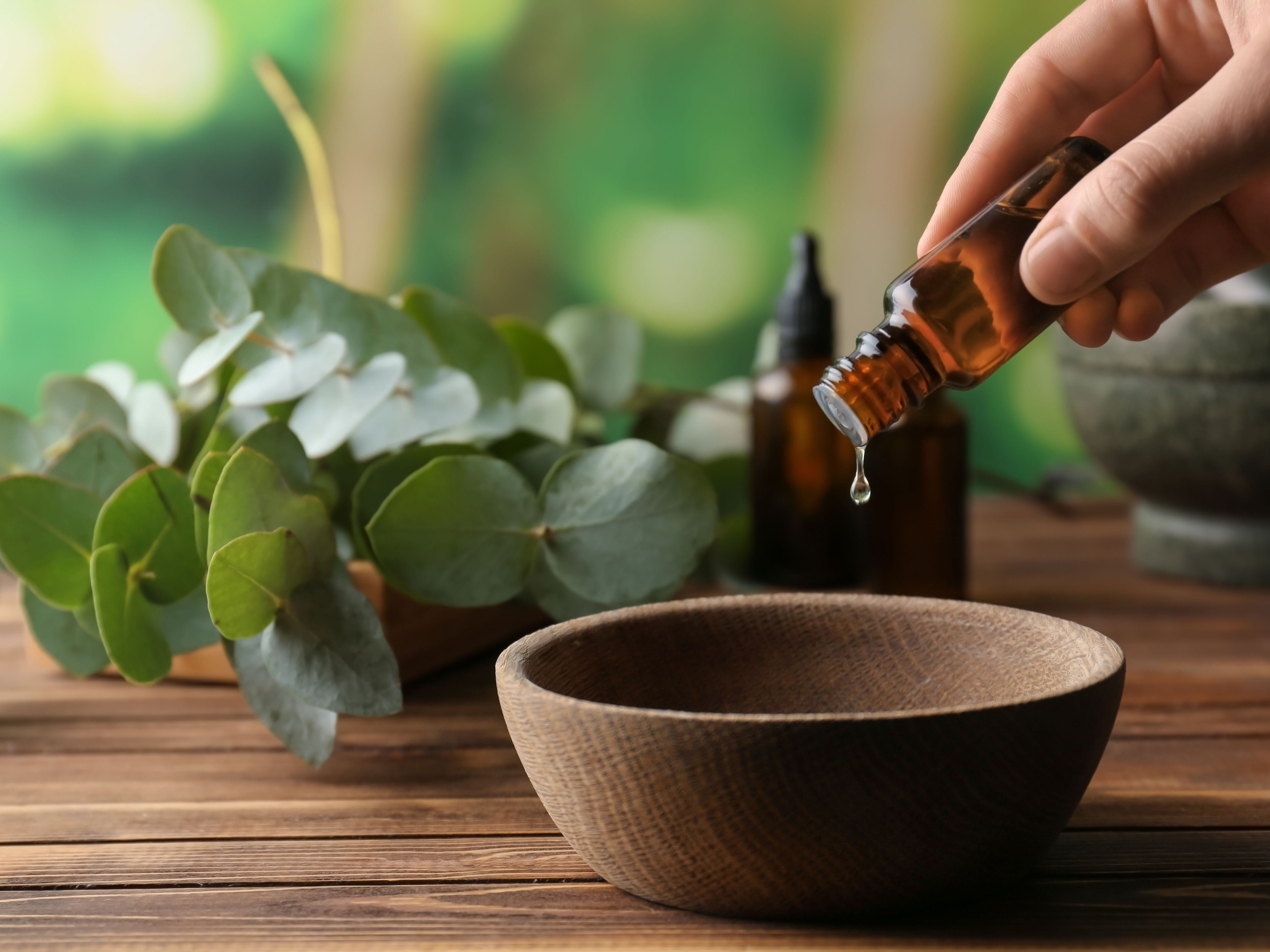essential oils for removing cigarette smoke 6 Best Essential Oils to Quit Smoking